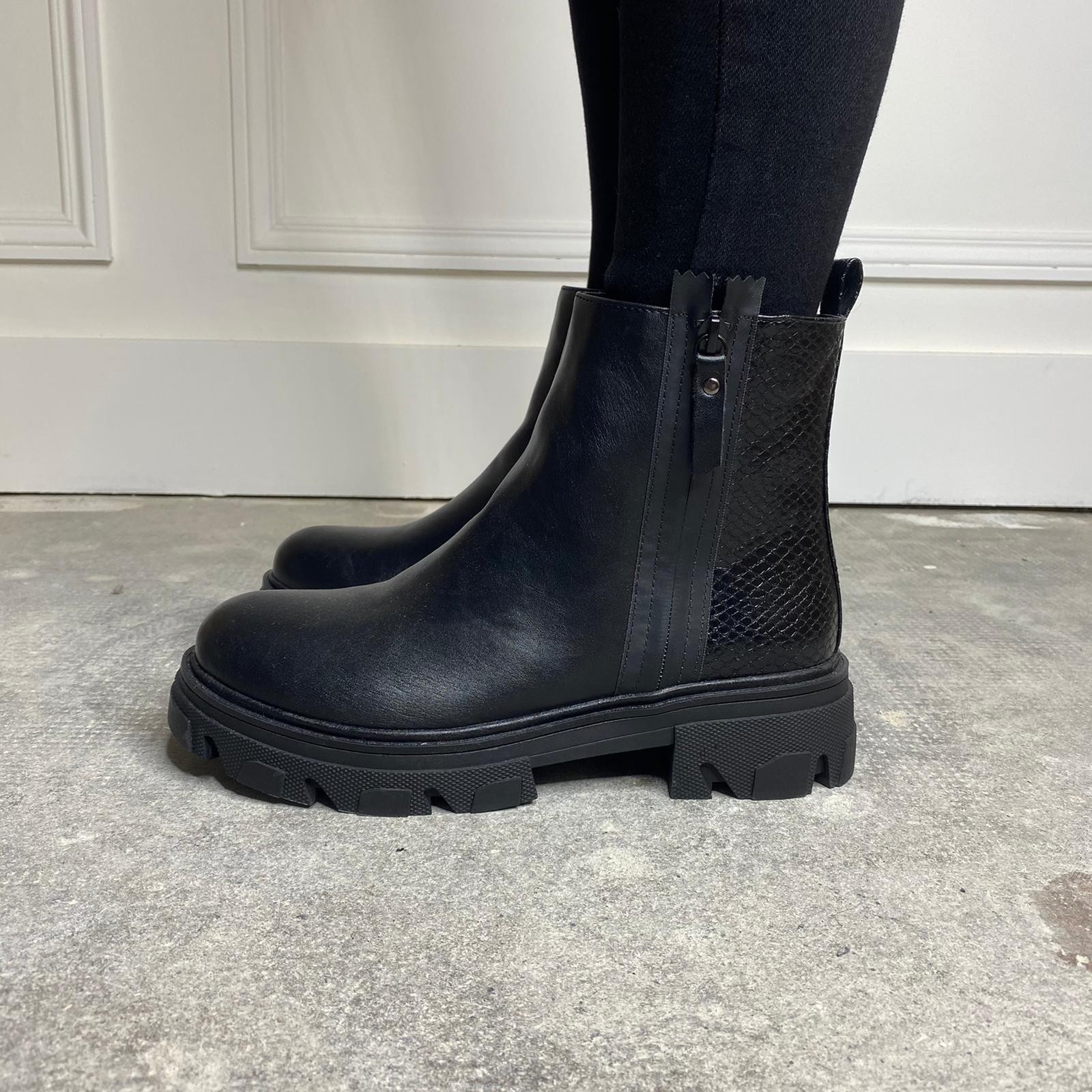 botte moto semelle epaisse