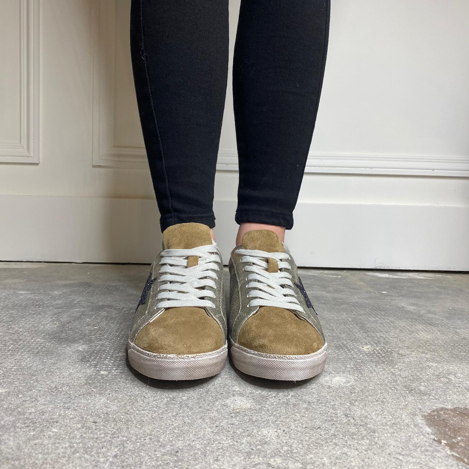 basket couleur camel