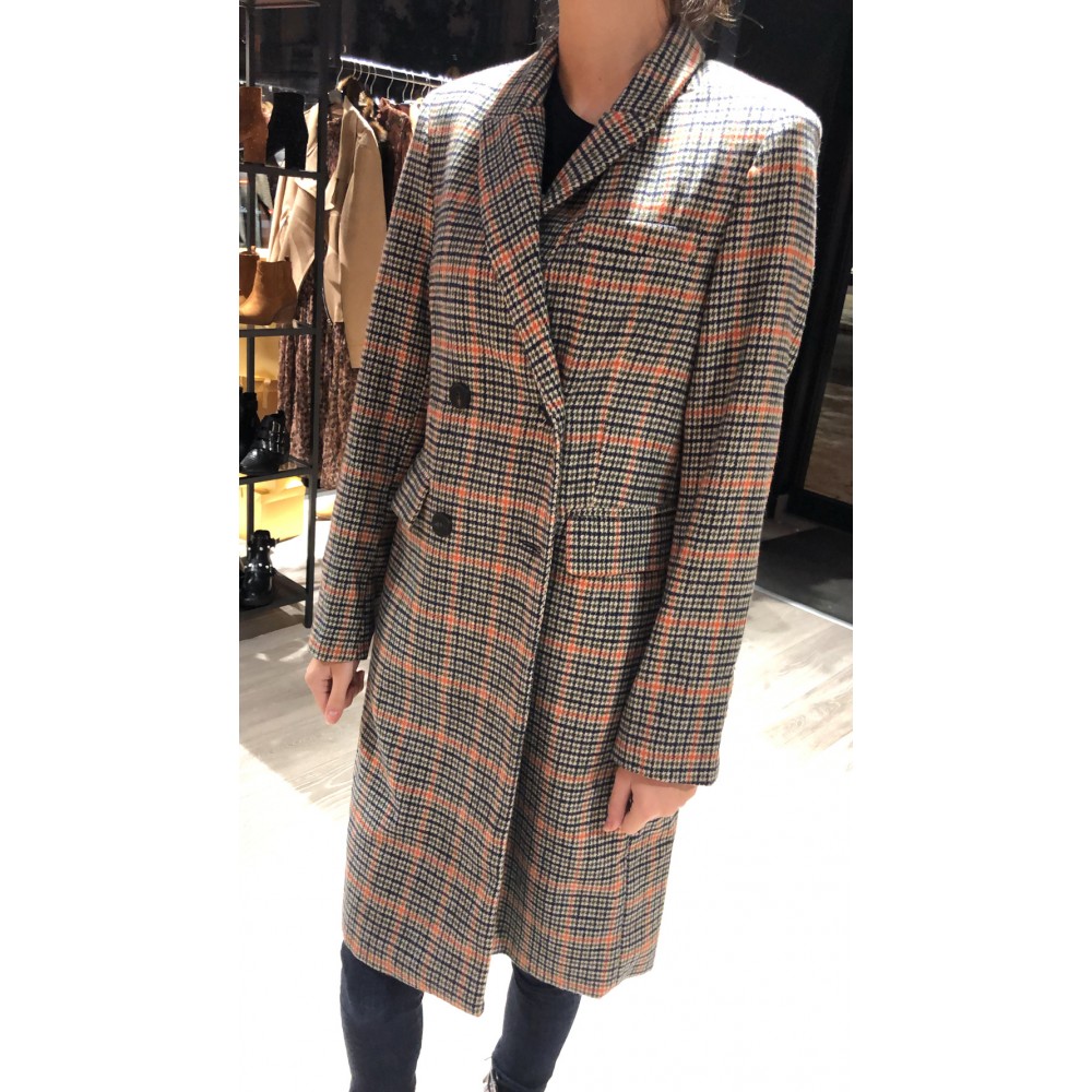 Vêtements à prix canon ! Vous allez craquer pour ce Manteau Manteau long à carreaux | boohoo