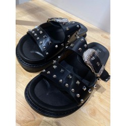 Sandales Noir Clouté